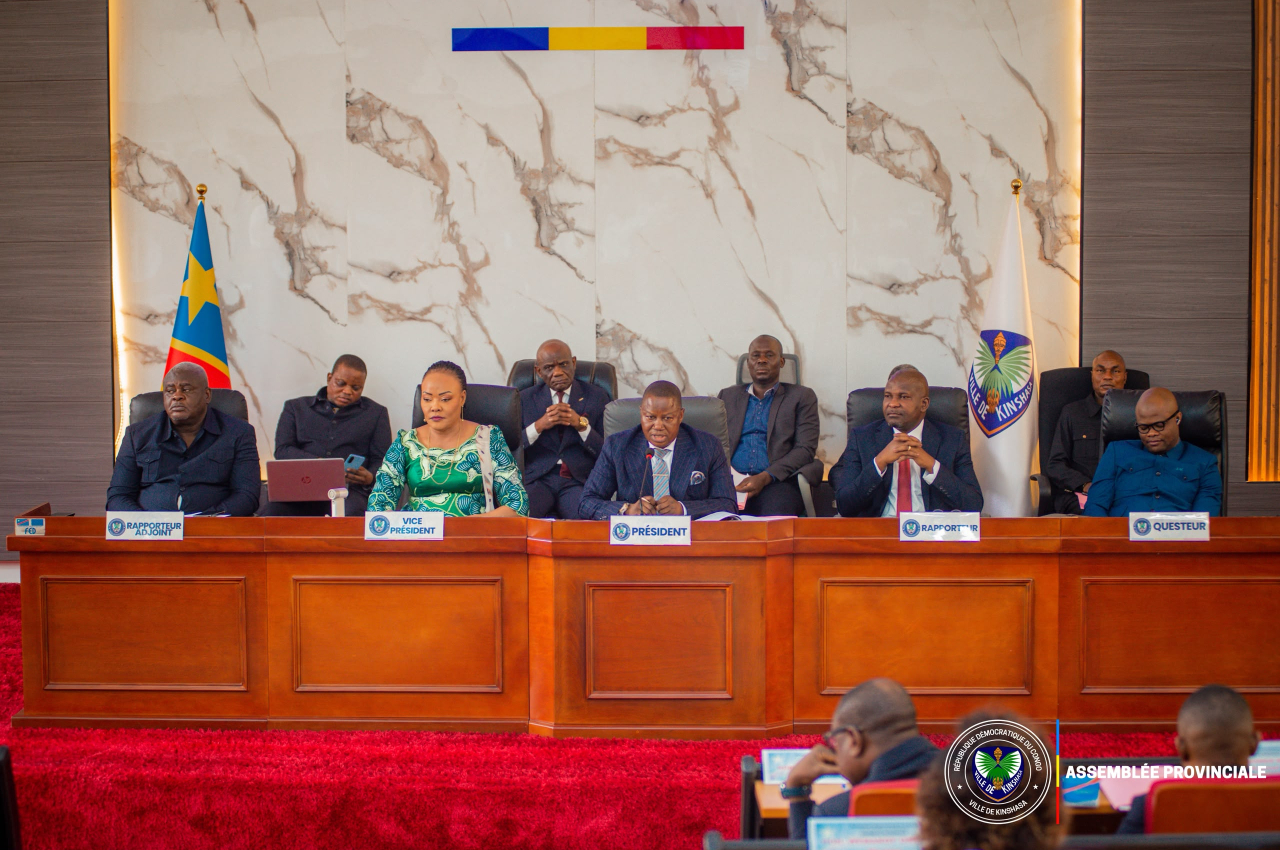 KINSHASA : L'Assemblée Provinciale (APK) adopte deux propositions d'Édits majeurs et interpelle le Ministre de l'ITPR en séance plénière
