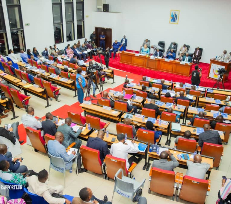 La commission d’enquête sur les dégâts des inondations recommande les travaux de curage de la rivière Ndjili et du fleuve Congo au moins 4 fois l'année